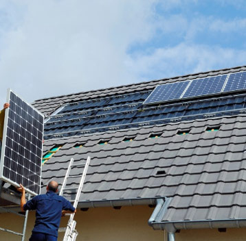 太陽能電池板的性能及壽命？